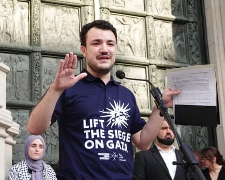 American Immigration Judge Directs Deportation of Pro-Palestinian Leader Citing Misrepresented Information on Green Card Form
