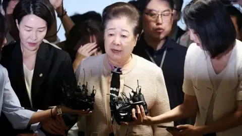 Controversial Religious Head Rejects Gift-giving Allegations Against Former South Korean First Lady